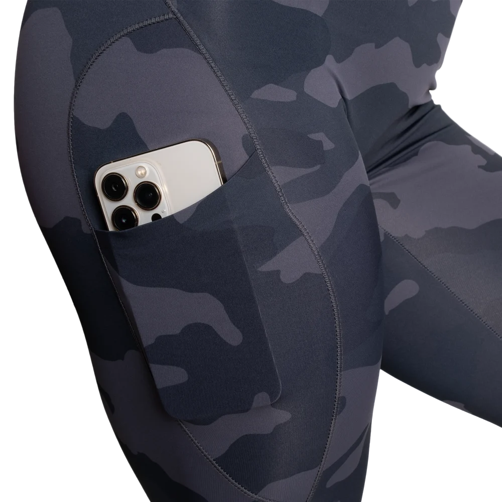 在庫限り超特価　ベターボディーズ　111014　ハイウェストレギンス 　レッド、ダークカモ　9,780 → 7,980円