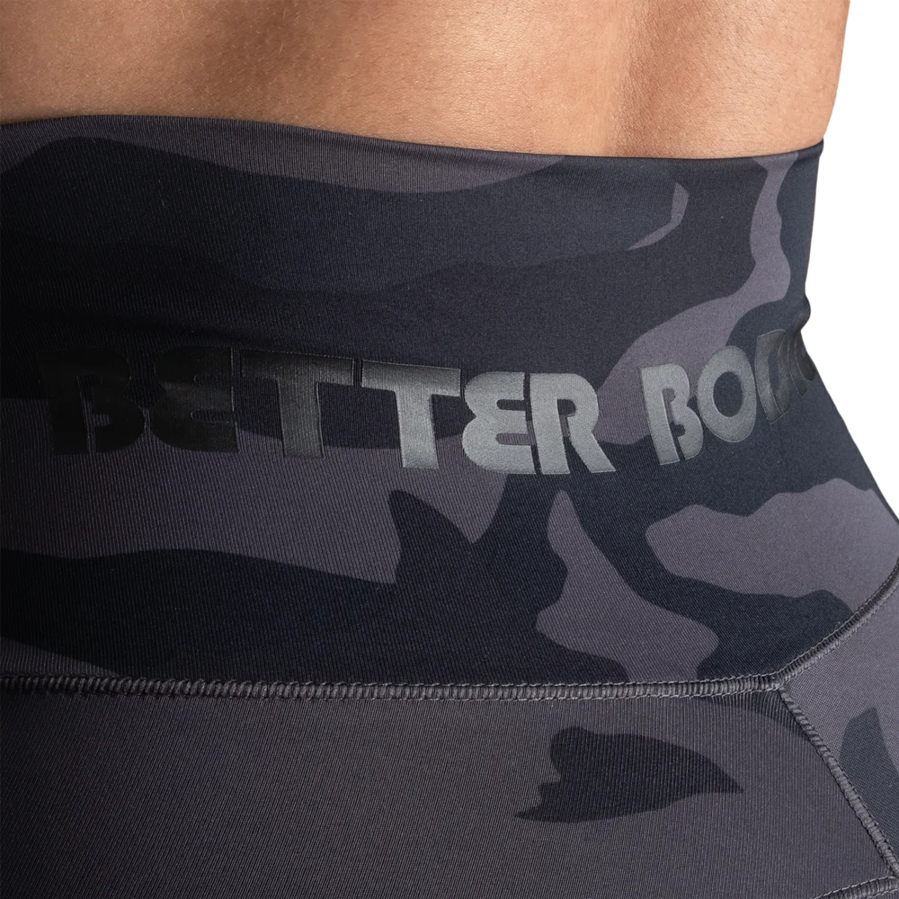 在庫限り超特価　ベターボディーズ　111014　ハイウェストレギンス 　レッド、ダークカモ　9,780 → 7,980円